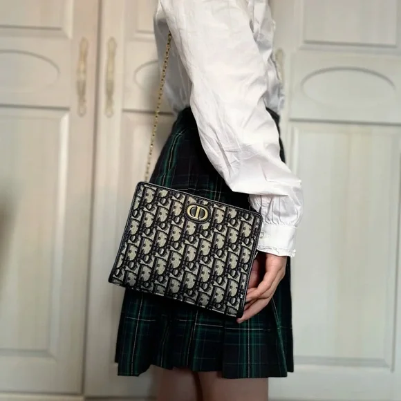 Christian Dior Montaigne 19Clutch bag - Picture 7 of 12